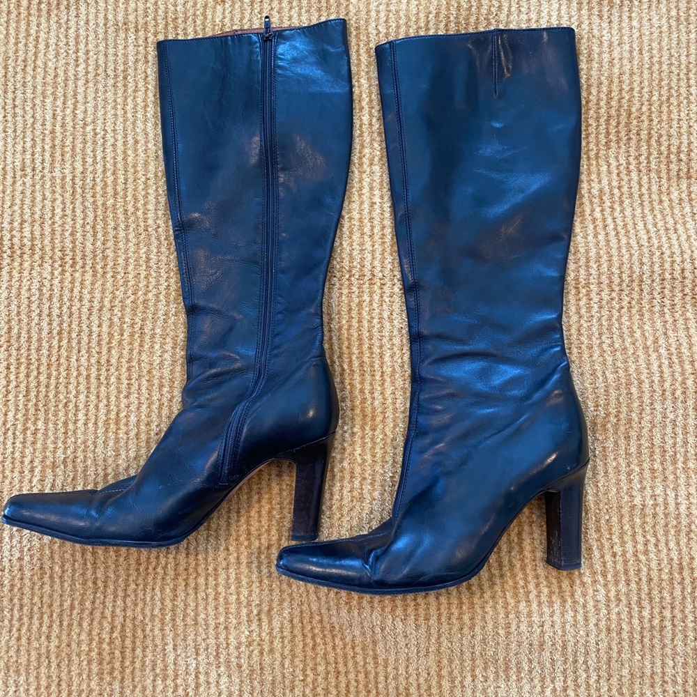 J crew black zip up boot with heel size 8